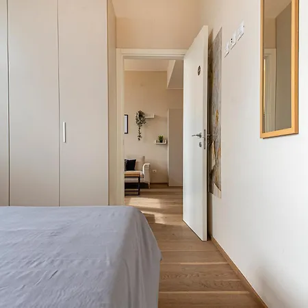 Appartement Ideal Rent - Lucini 19
