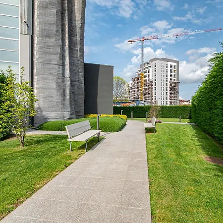 Ideal Rent - Lucini 19 * Milan